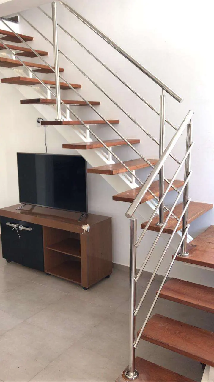 Corrimão escada 3 — obra da Arte Inox Design